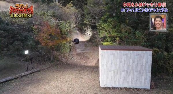 幽默大爆发！看日本综艺中一边唱歌一边陷入滑稽局面